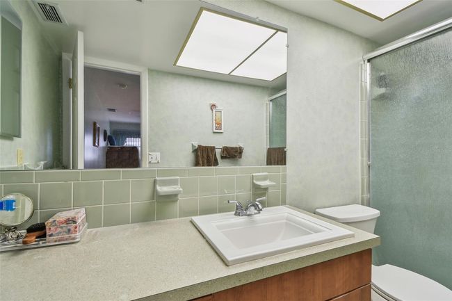 Primary Bath | Image 12