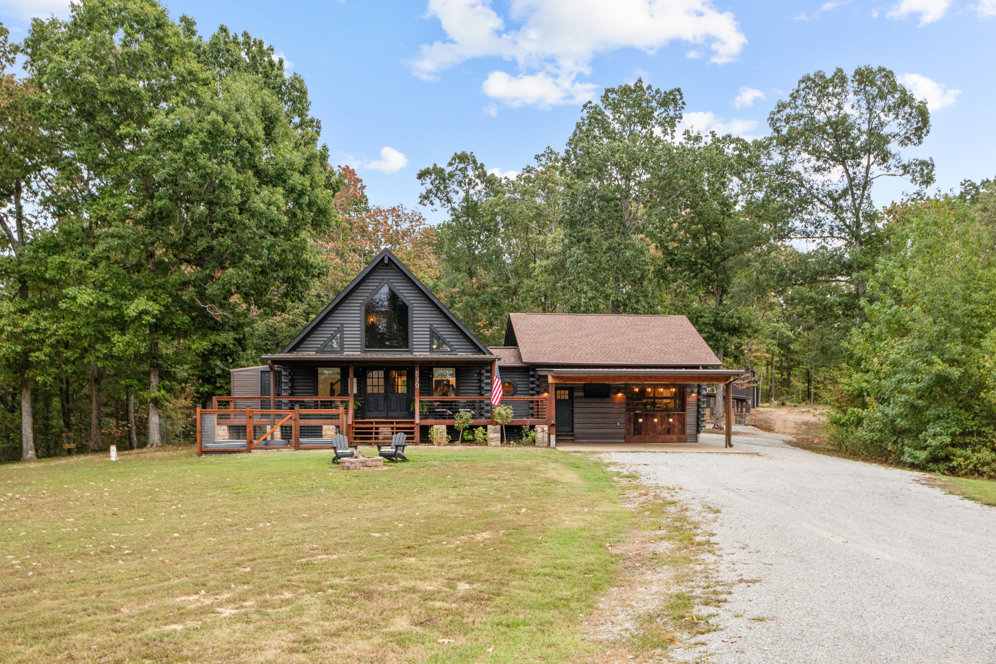 Rustic Valley Dr, Waverly, TN 37185
