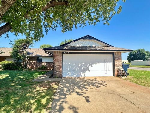 3744 Windswest Court, Oklahoma City, OK, 73179 | Card Image
