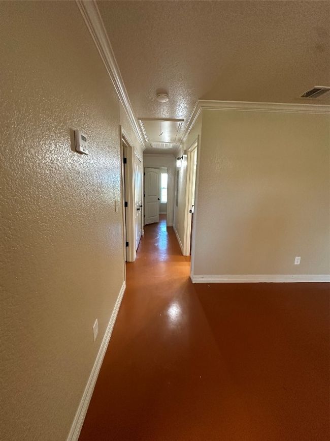 2nd bedroom | Image 11