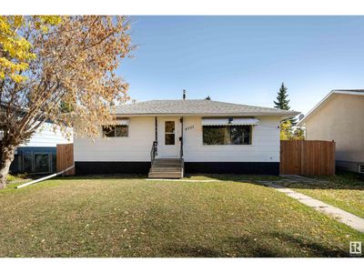 4007 53a St, House other with 3 bedrooms, 2 bathrooms and 6 parking in Wetaskiwin AB | Image 1