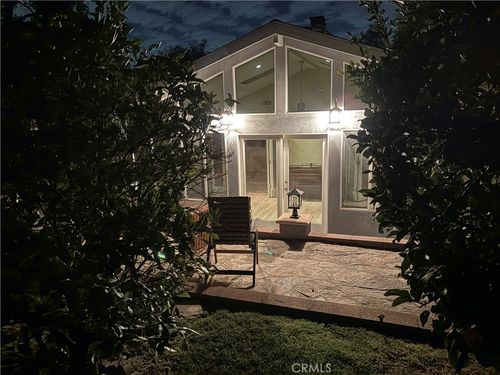 2206 Stratford Way, La Verne, CA, 91750-5142 | Card Image