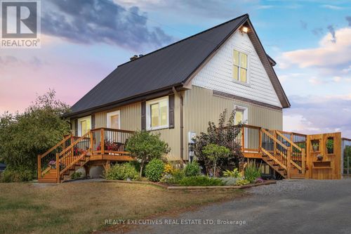 12705 Maple Ridge Rd, Winchester, ON, K0C2K0 | Card Image