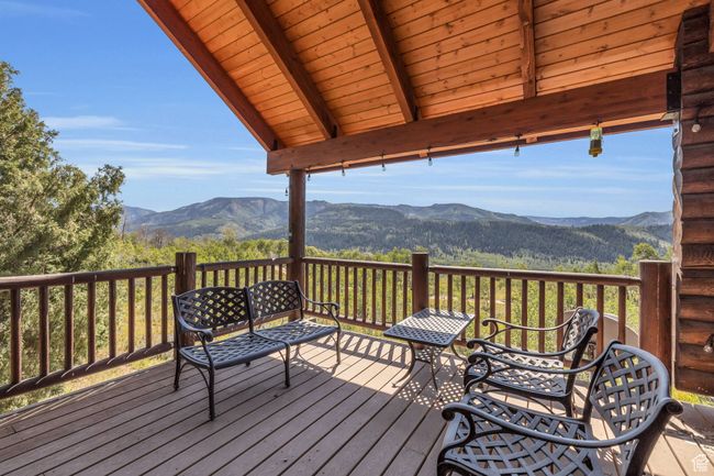5404 Mountain Vw, House other with 4 bedrooms, 3 bathrooms and 1 parking in Kamas UT | Image 5