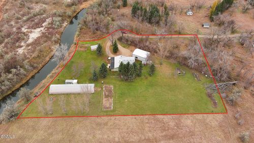 2145 34th St, Mandan, ND, 58554-8243 | Card Image