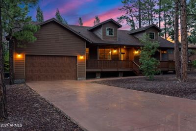 5796 Hidden Oak Drive, House other with 3 bedrooms, 3 bathrooms and null parking in Pinetop AZ | Image 2