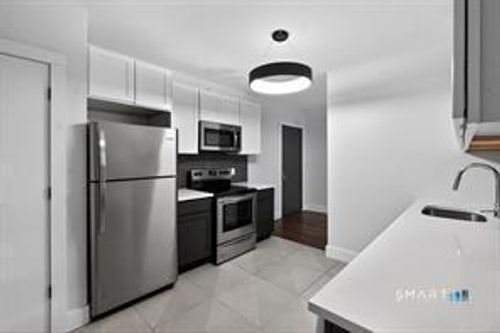 66 Norton St, New Haven, CT, 06511-4248 | Card Image