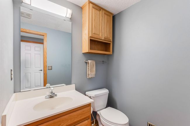 587 Crane Creek Ln, Townhouse with 3 bedrooms, 4 bathrooms and null parking in Eagan MN | Image 12