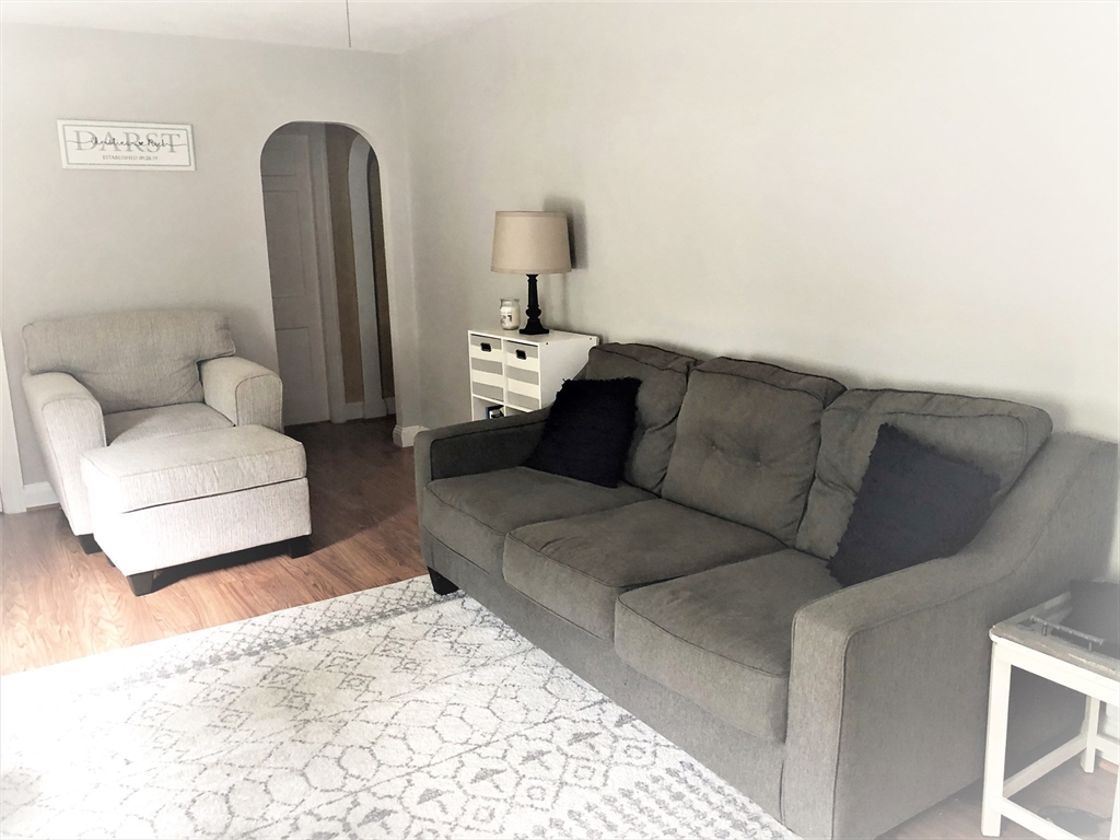 Residential Lease in Newton 2