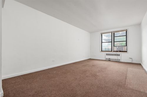 apt-3k-33 94th St, Jackson Heights, NY, 11372-1935 | Card Image