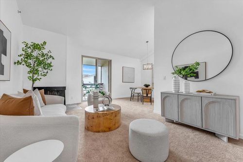 apt-304-353 Philip Dr, Daly City, CA, 94015-2429 | Card Image