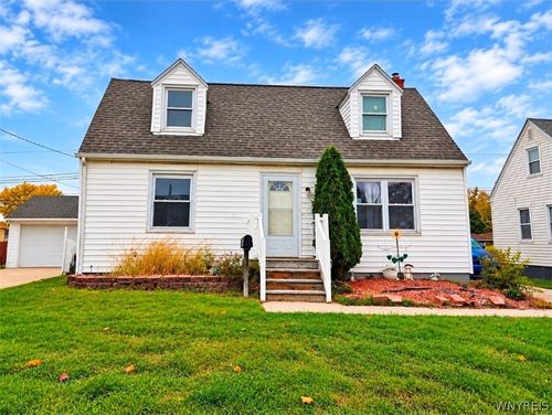 32 Lyman Ave, Cheektowaga, NY, 14225-4539 | Card Image