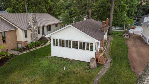 320 Ln Lane 375 Crooked Lk, Angola, IN, 46703-9141 | Card Image