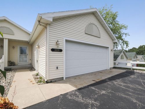 1828 Pine Ridge Drive, Manistee, MI, 49660 | Card Image