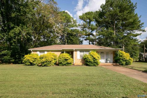 3210 Pulaski Pike Nw, Huntsville, AL, 35810-3251 | Card Image