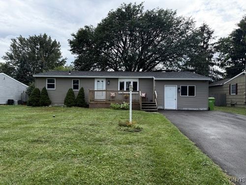 310 Midwood Dr, Liverpool, NY, 13088-5639 | Card Image
