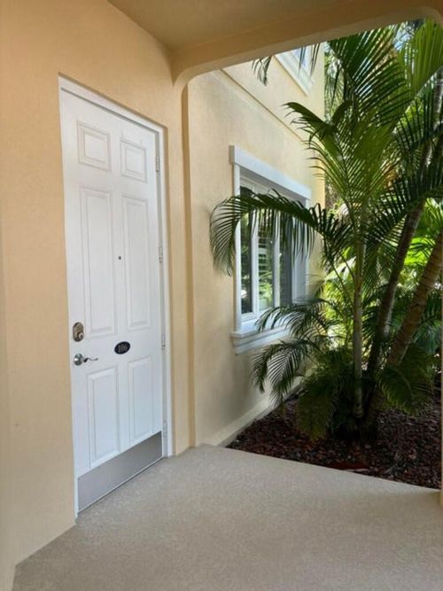 unit-106-11 Harbour Isle Dr W, Fort Pierce, FL, 34949-2763 | Card Image