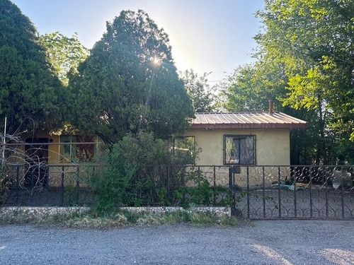 3809 Santa Anita Road Sw, Albuquerque, NM, 87105 | Card Image