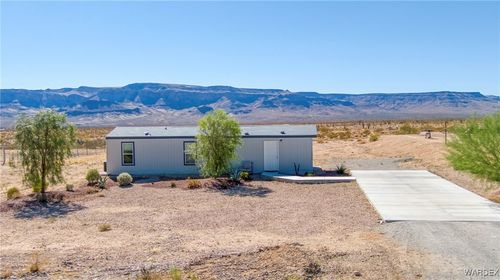 10747 S Paradise Trails Rd, Yucca, AZ, 86438-0251 | Card Image