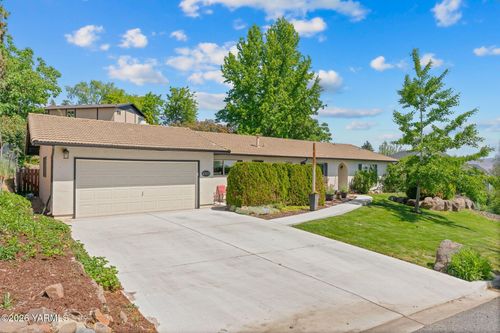 4503 Surrey Ln, Yakima, WA, 98908-2441 | Card Image