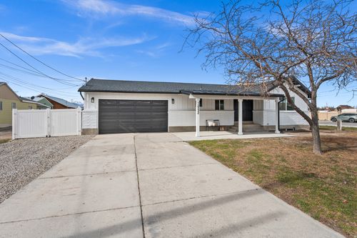 12332 S 2700 W, Riverton, UT, 84065-7157 | Card Image