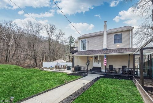 27 Mountain Ave, Wanaque, NJ, 07465-1303 | Card Image