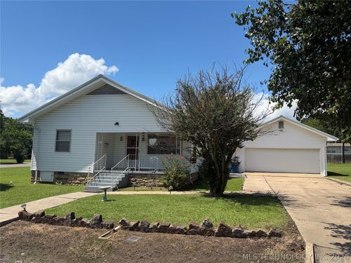501 E Ada Ave, Wilburton, OK, 74578-3001 | Card Image