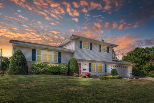 3650 75th St E, Inver Grove Heights, MN, 55076-4358 | Card Image