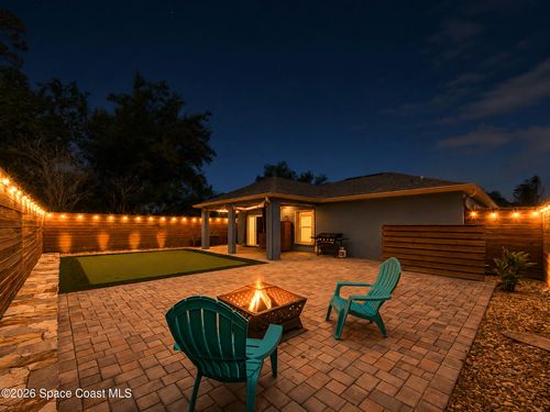 1664 Vista Lake Cir, Melbourne, FL, 32904-1817 | Card Image