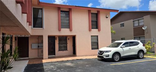 6-1345 W 41st St, Hialeah, FL, 33012-5902 | Card Image