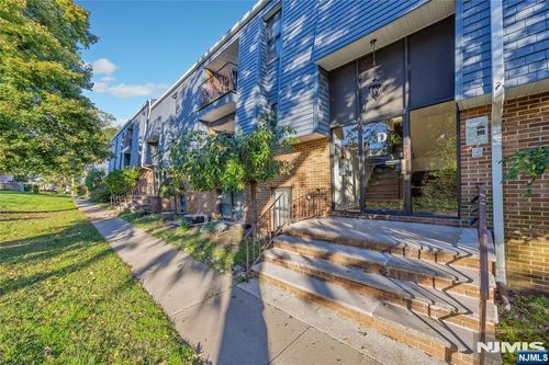 700 Schuyler, Kearny, NJ, 07032 | Card Image