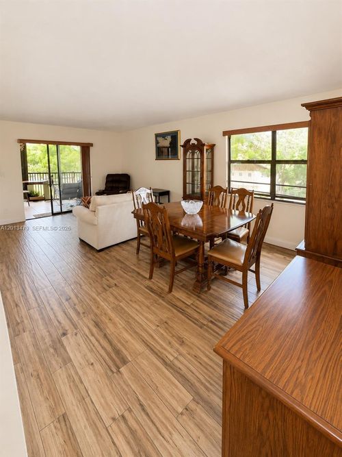 215-3199 Foxcroft Rd, Miramar, FL, 33025 | Card Image