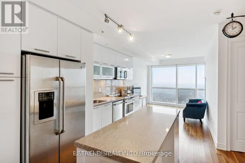 6505-388 Yonge St, Toronto, ON, M5B0A4 | Card Image