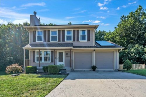 15817 E 3rd Terrace Ct S, Independence, MO, 64050-1972 | Card Image