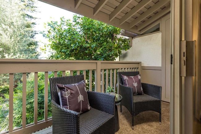 19414 Vineyard Ln, Townhouse with 3 bedrooms, 3 bathrooms and 20 parking in Saratoga CA | Image 17