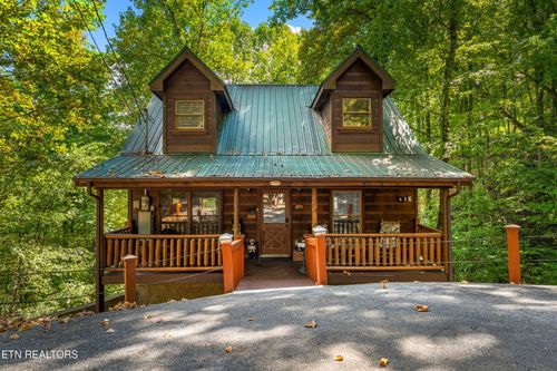 2404 Balsam Cir, Sevierville, TN, 37876 | Card Image