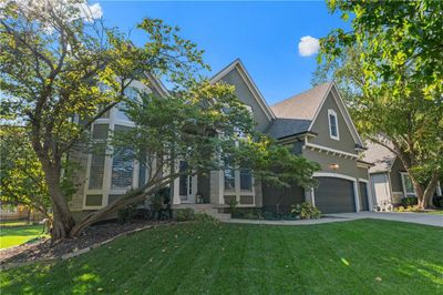 5217 W 161 Street, House other with 4 bedrooms, 3 bathrooms and null parking in Overland Park KS | Image 3