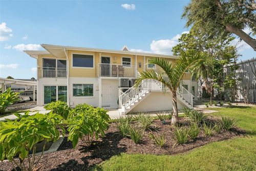 apt-b103-999 Inlet Cir, VENICE, FL, 34285-1036 | Card Image