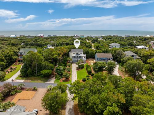 6611 Marsh Cove Rd, Emerald Isle, NC, 28594-3313 | Card Image
