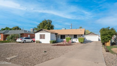 1728 W Avalon Dr, Phoenix, AZ, 85015-6124 | Card Image