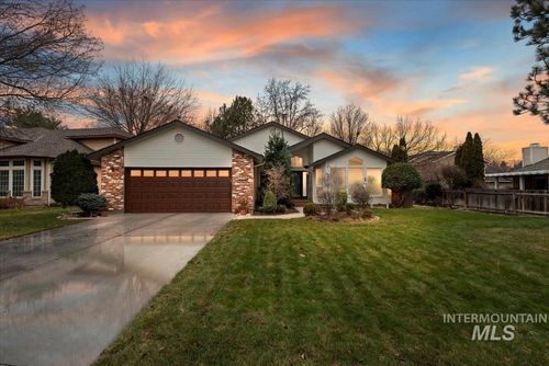 3687 S Crosspoint Avenue, Boise, ID, 83706 | Card Image