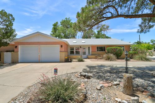 421 La Veta Dr Ne, Albuquerque, NM, 87108-1401 | Card Image