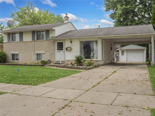 2071 Koper Dr, Sterling Heights, MI, 48310-5228 | Card Image