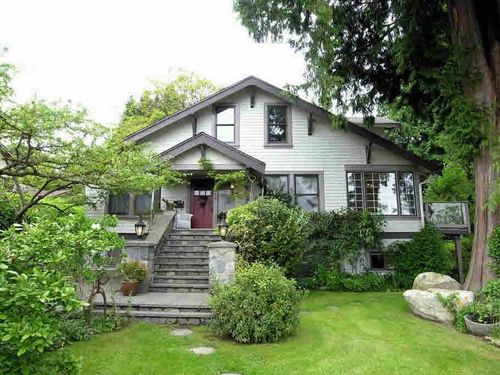 2356 Chesterfield Avenue, North Vancouver, BC, V7M2R1 | Card Image