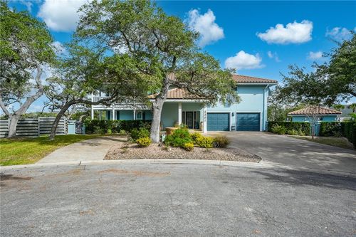 2301 Lakeside Ct, Rockport, TX, 78382-3519 | Card Image