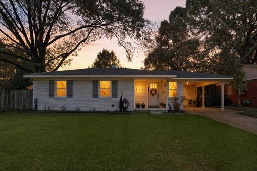 4888 Verne Rd, Memphis, TN, 38117-6612 | Card Image