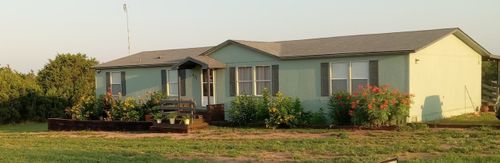 401 Lillian Dean, Buchanan Dam, TX, 78609-2525 | Card Image