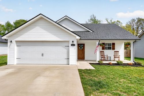 1413 Fredrick Dr, Clarksville, TN, 37042-8971 | Card Image