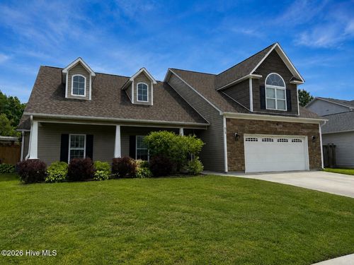 815 Tuscarora Trl, Jacksonville, NC, 28546-6402 | Card Image