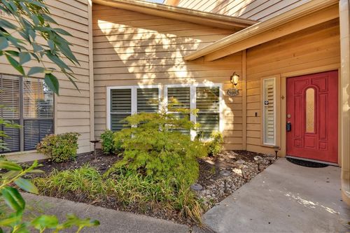 apt-110-8518 Fathom Cir, Austin, TX, 78750-3036 | Card Image